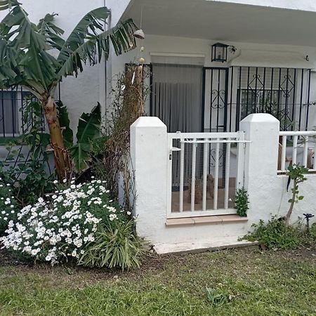 Apartamento Laguna Beach Torrox Costa Dış mekan fotoğraf